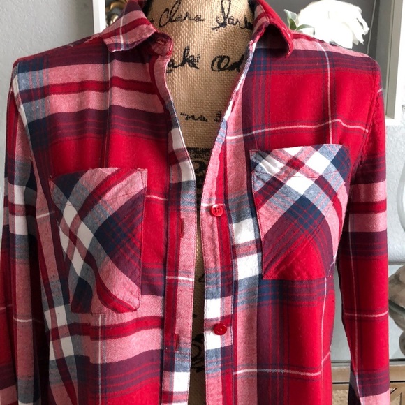 NWOT BP long sleeve Brit Nova Pattern Shirt Red - Picture 3 of 7